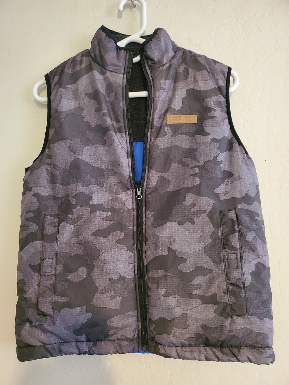 Buffalo David Bitton Boy's Grey Camo Reversible Puffer Vest